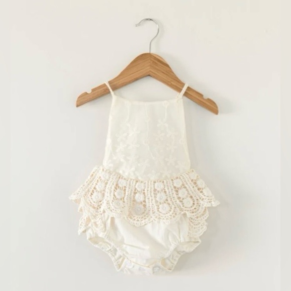 #100. 🆕 NWT - Reverie Threads - Ivory Lace Baby Crochet Boho Romper